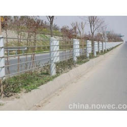 钢索护栏 供应安平连璧边坡防护网价位合理