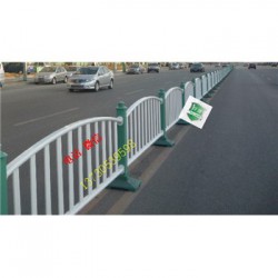 鹤岗城市道路护栏